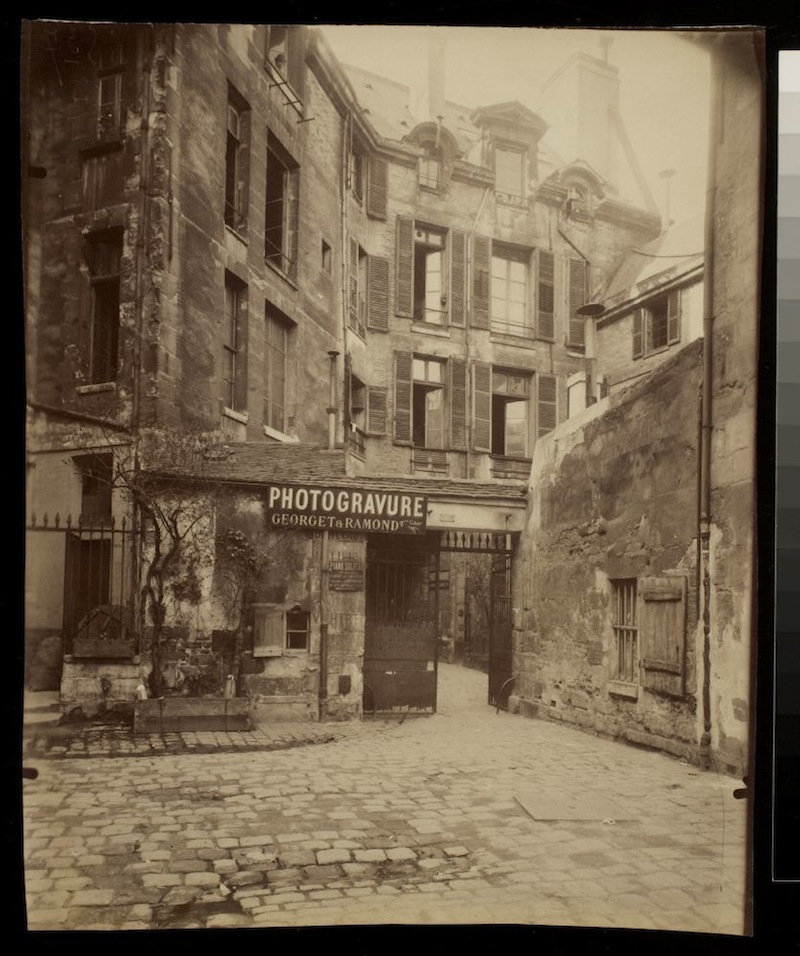 Eugène Atget - Paris before Paris