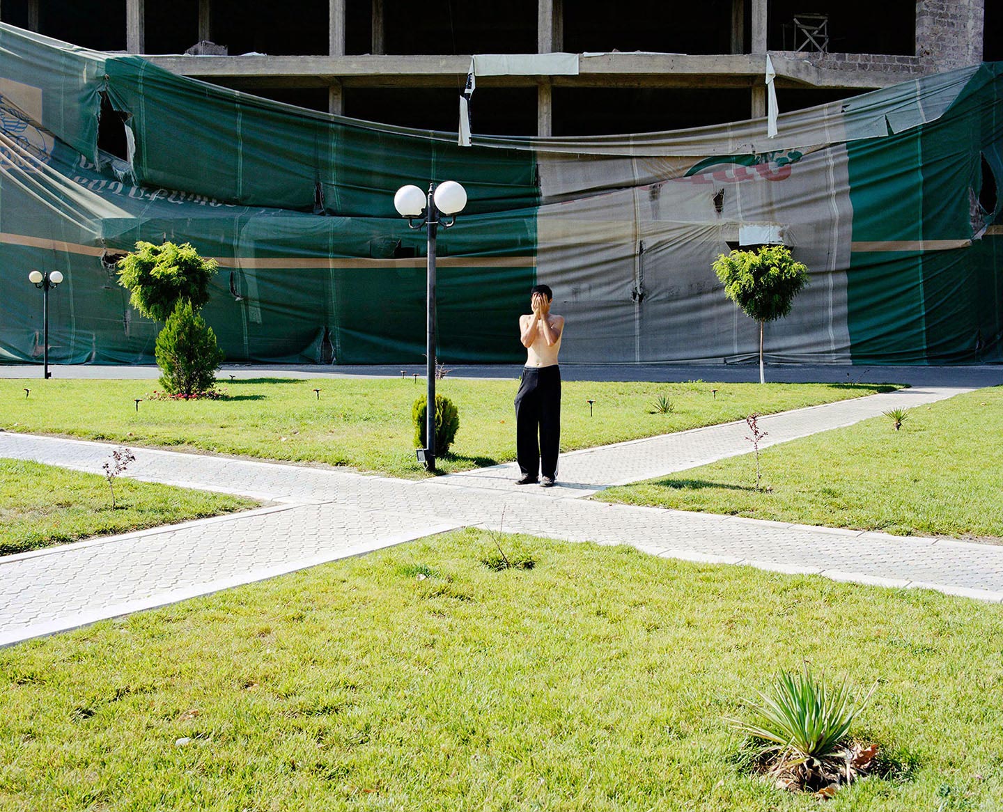 The Unfinished © Julien Lombardi