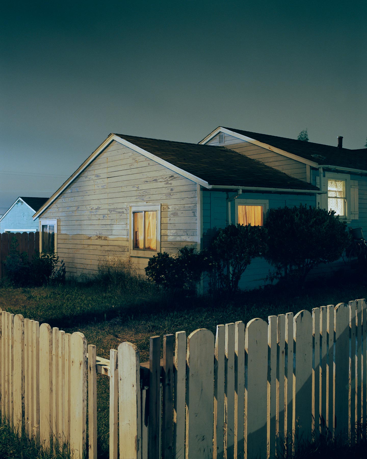Intimate Distance © Todd Hido