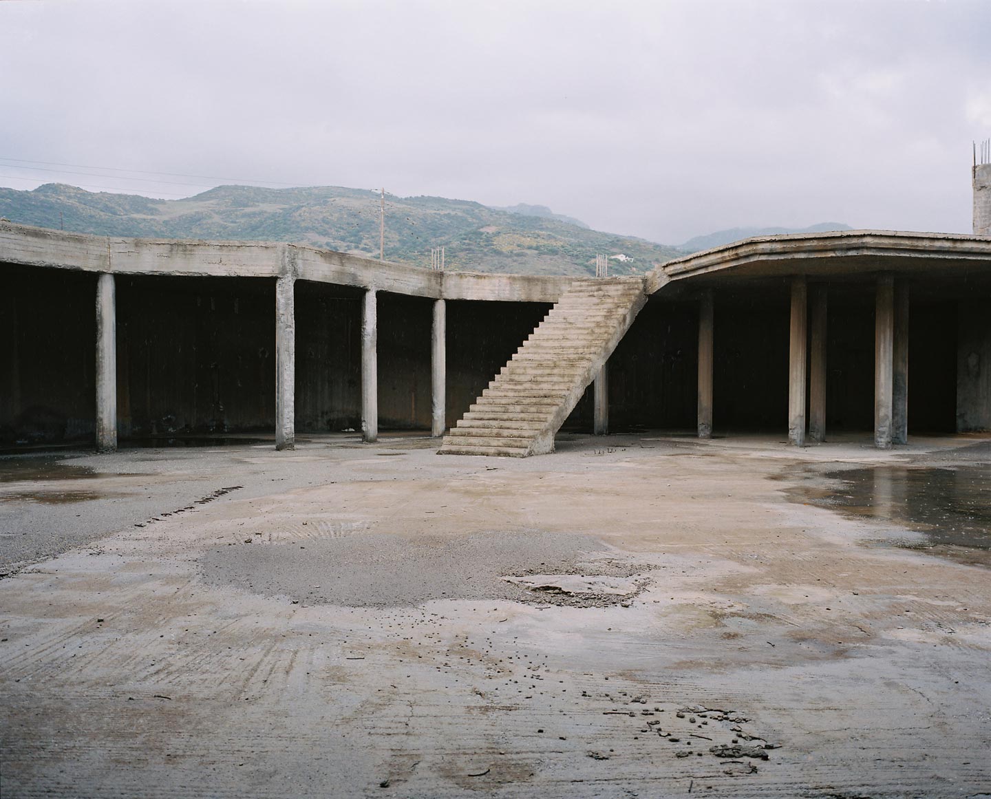 Infinite Perimeter © Michalis Poulas